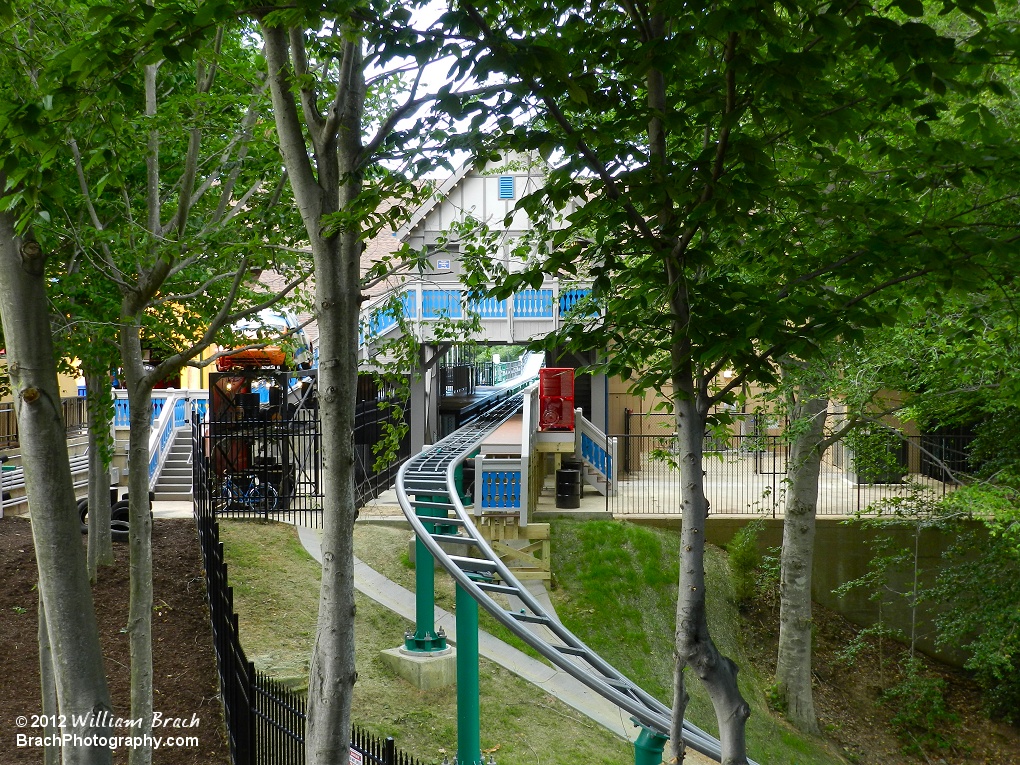 I really do appreciate how Busch Gardens kept most of the station from the Big Bad Wolf intact.  I will admit that I do miss the Big Bad Wolf, but Verbolten has some nice tributes to it's predecessor.