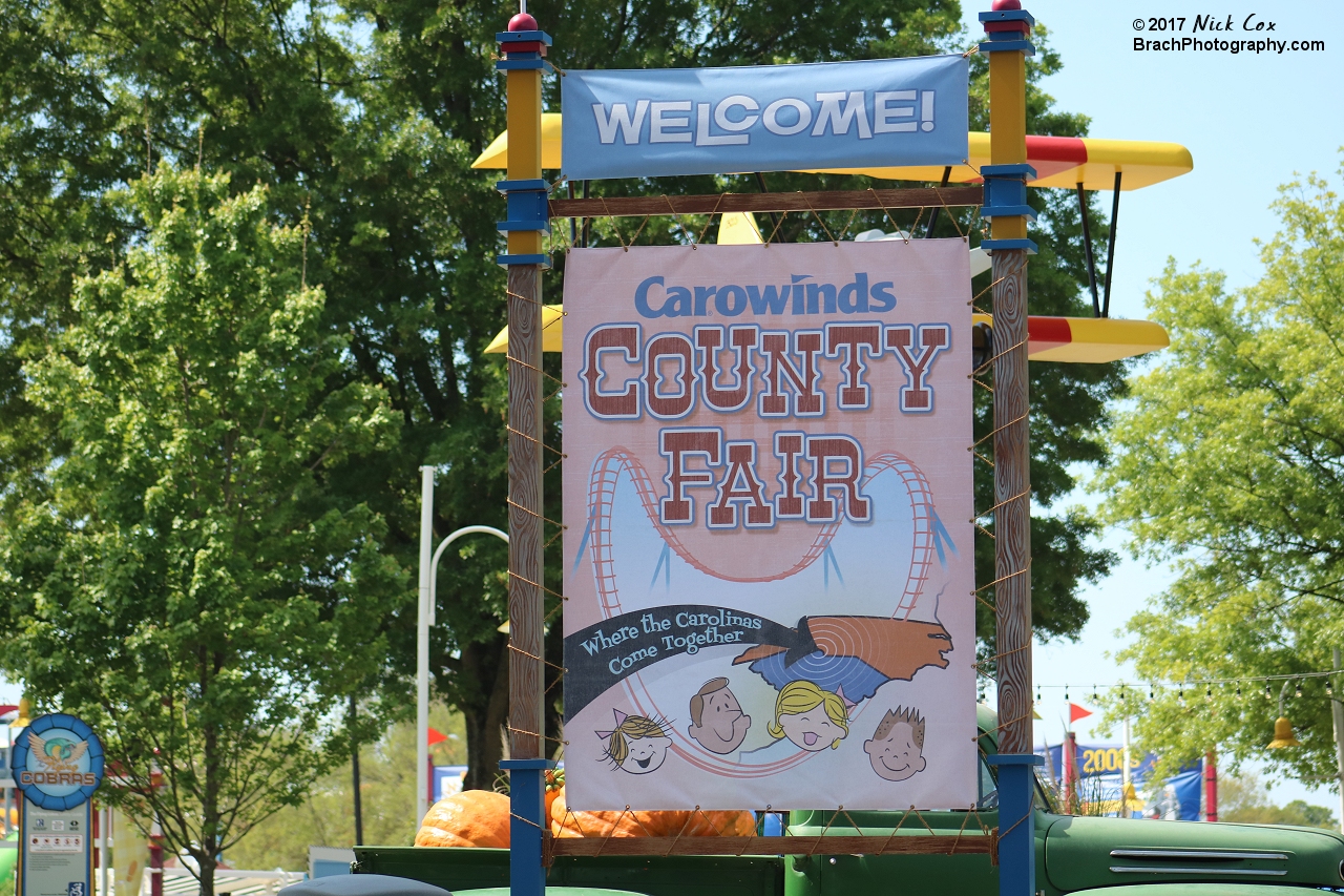 The greeting sign for you to enter into the new County Fair.