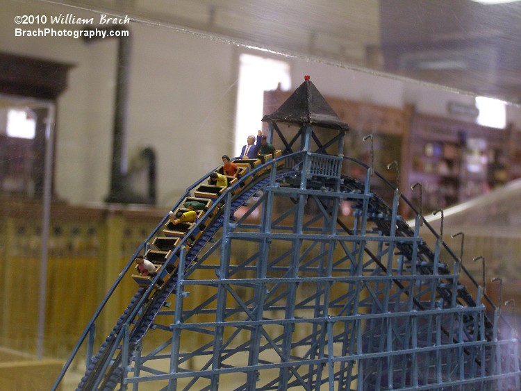 A scale model of Blue Streak was constructed by a fellow enthusiast and it is on display at the Cedar Point Museum located in the back of the park near Skyhawk.