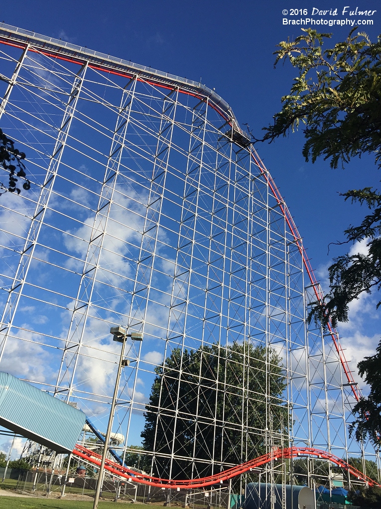 Magnum's massive 205ft tall lift hill.