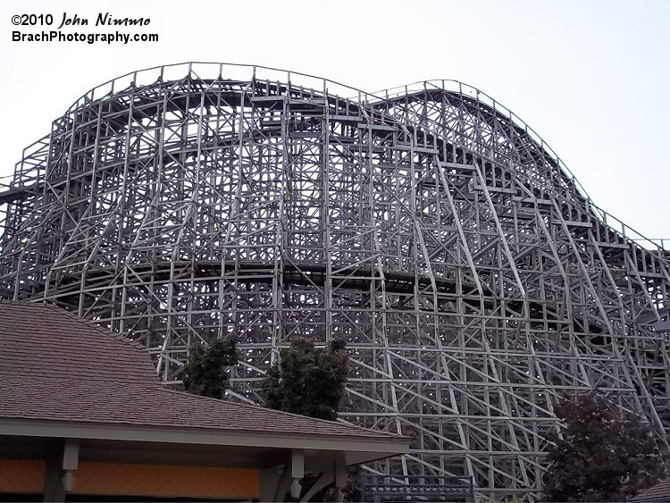 Huge wooden coaster.  Unfortunately when I visited in 2010, a fire had broken out that damaged several feet of track on the ride - I was unable to get any photos from inside the queue or station.