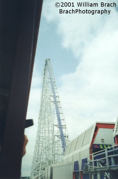 Beautiful shot of the stations and the lift hill of Millennium Force.