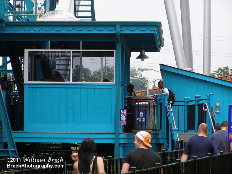 View of the operator booth and nearly no line for the ride.