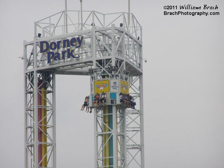 Dominator dominates the skyline at Dorney PArk!