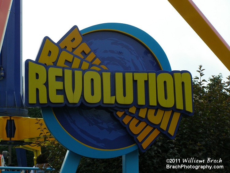 I really have to hand it to Cedar Fair - They have some of the best designs for ride signs!  Here's the sign for Revolution.