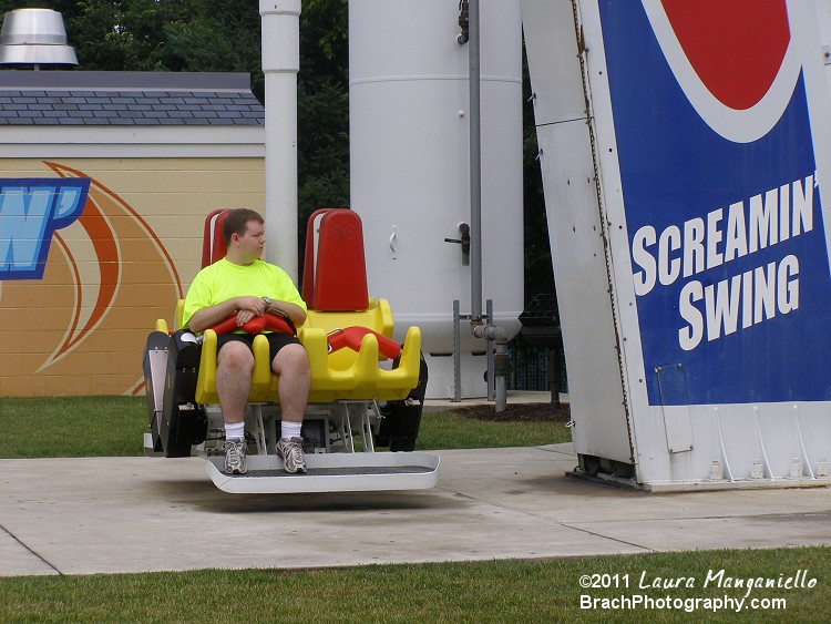 Waiting for the ride to start..... *yawwn*