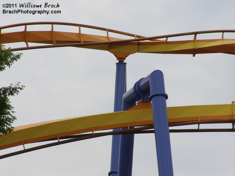 Talon's track was filled with sand to reduce the noise produced by the coaster.