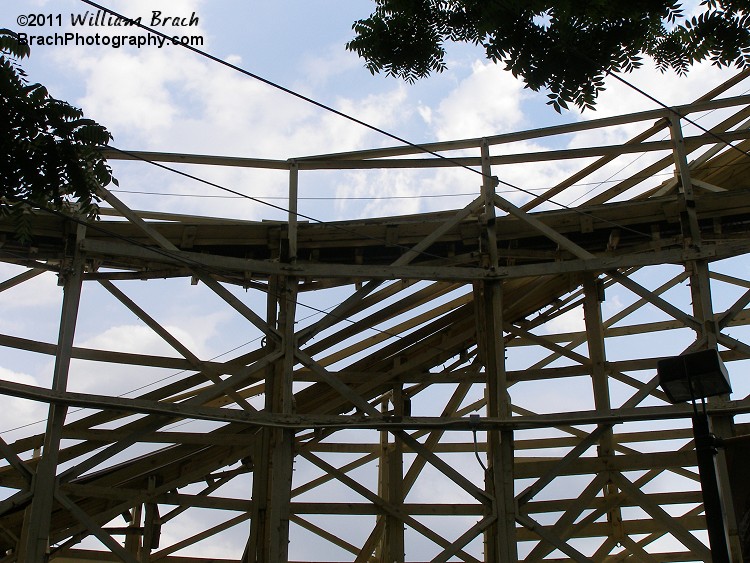 Looking at the ride's structure.