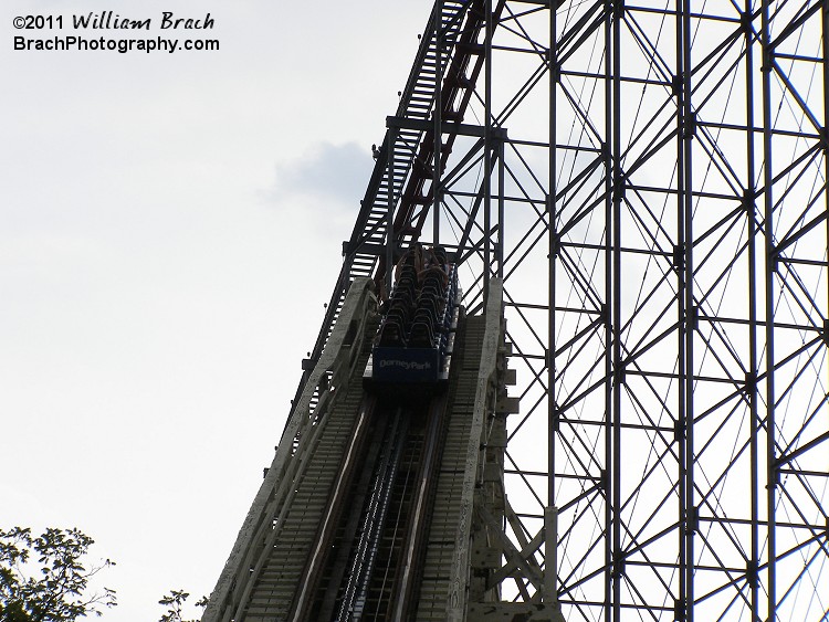 Thunderhawk train cresting the lift hill.