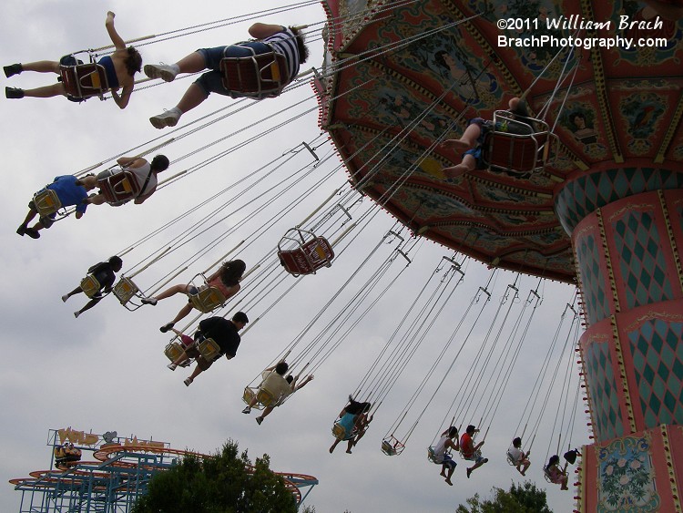 Waveswinger in motion.