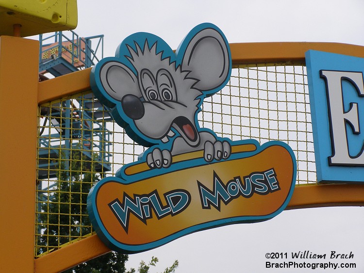 Entrance sign to Wild Mouse