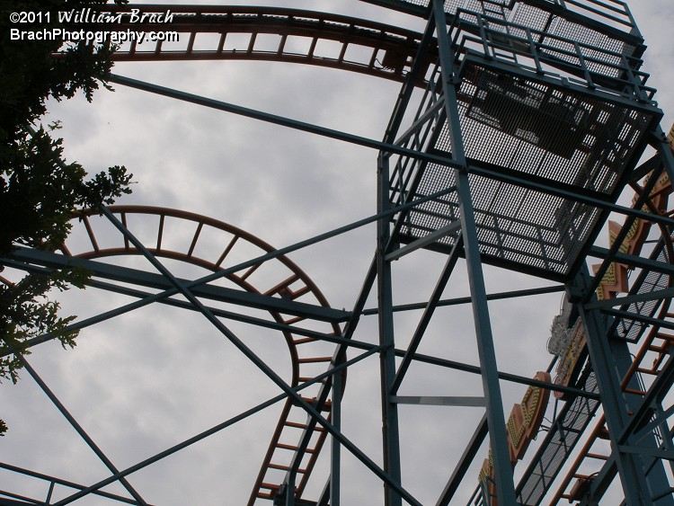 Looking up at the ride structure.