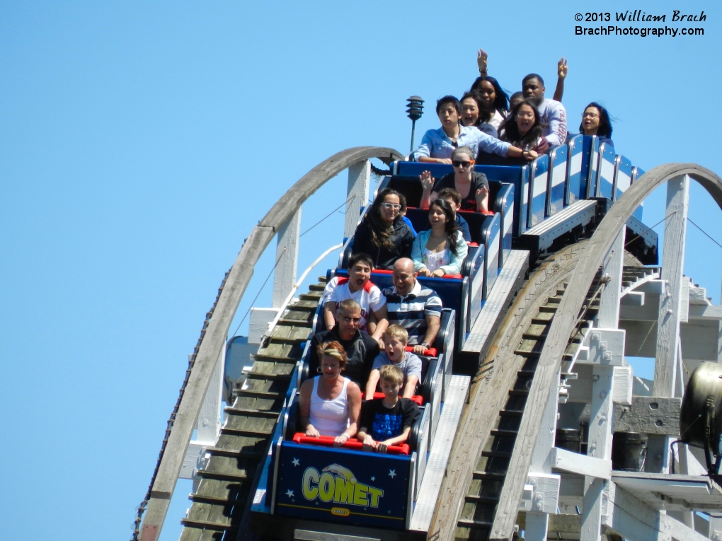 Riders cresting the lift hill on Comet.