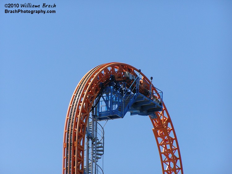 Fahrenheit features a 90 degree-vertical lift hill and a 97 degree first drop.