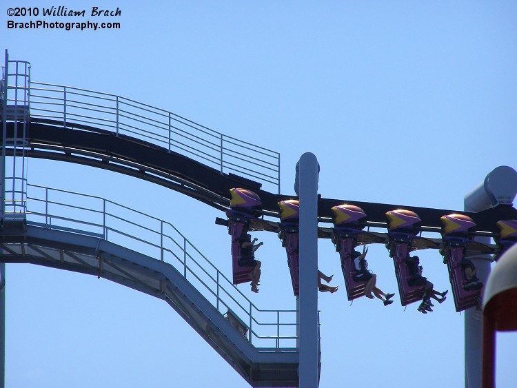 Instead of the traditional B&M "dip" that most B&M coasters go through before the first drop, Great Bear goes through a helix before entering the drop.