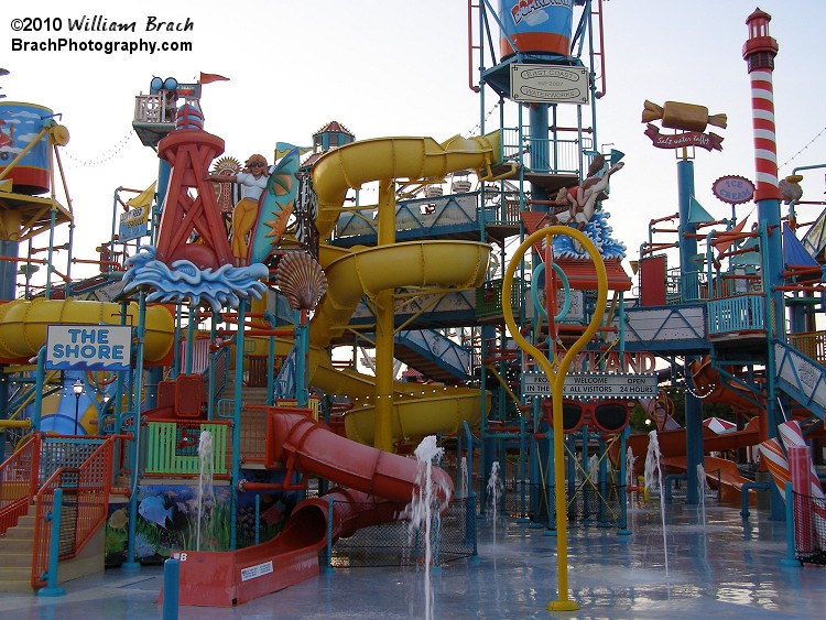 HUGE water play structure for everyone to enjoy.  Opened in 2009.