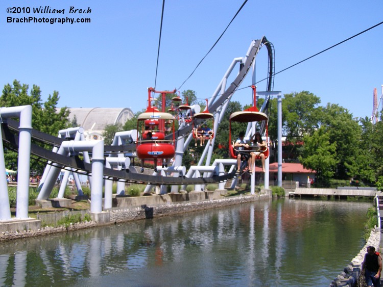 Sky View provides great views of great Bear and SooperDooperLooper.