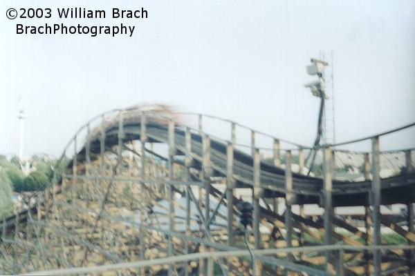 Blurred motion shot of a Wildcat train about to pass through the onboard photo system.