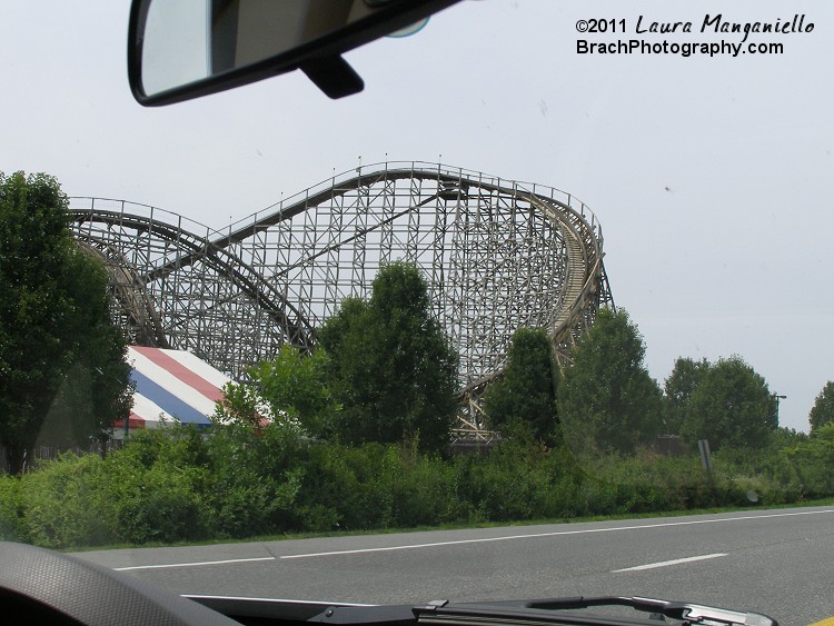 Wildcat's lift hill and first drop seen from outside the park.