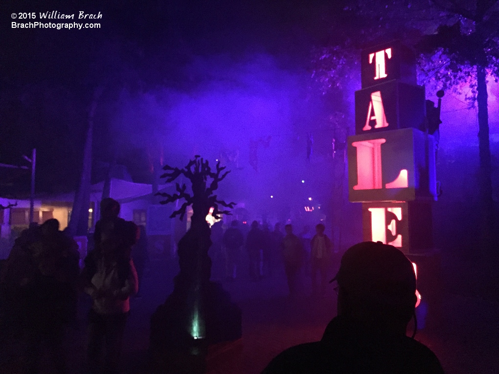 Entering the CarnEvil scare zone during Haunt 2015.