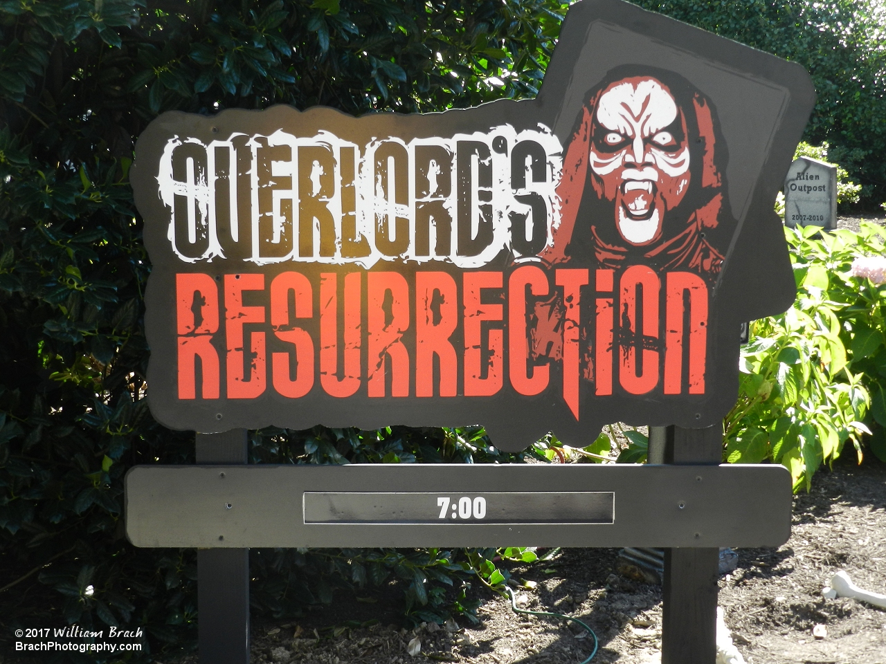 Overlord's Ressurection showtime at 7pm daily is when the haunts come to life!