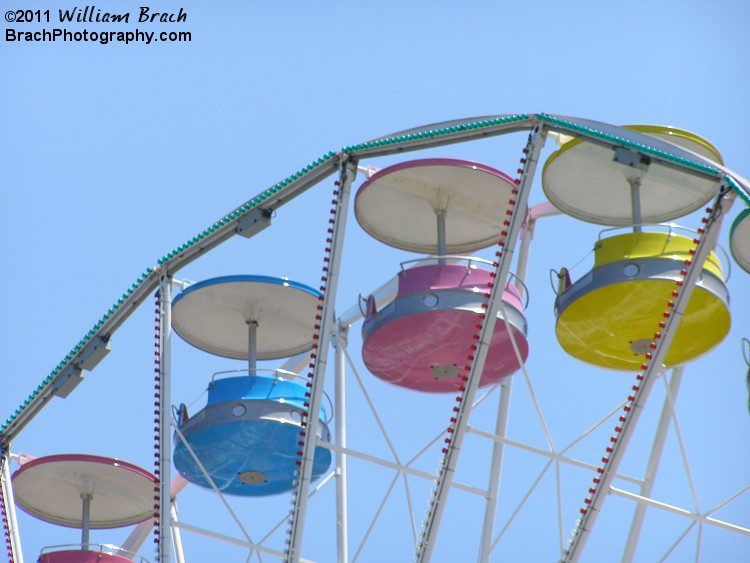 The colors on the Giant Wheel look like the cars are made of candy!