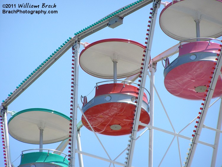 More colors on those cars on the Giant Wheel