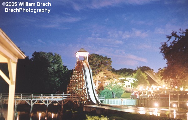 Beatutiful colors on this photo of the Log Flume at dusk!