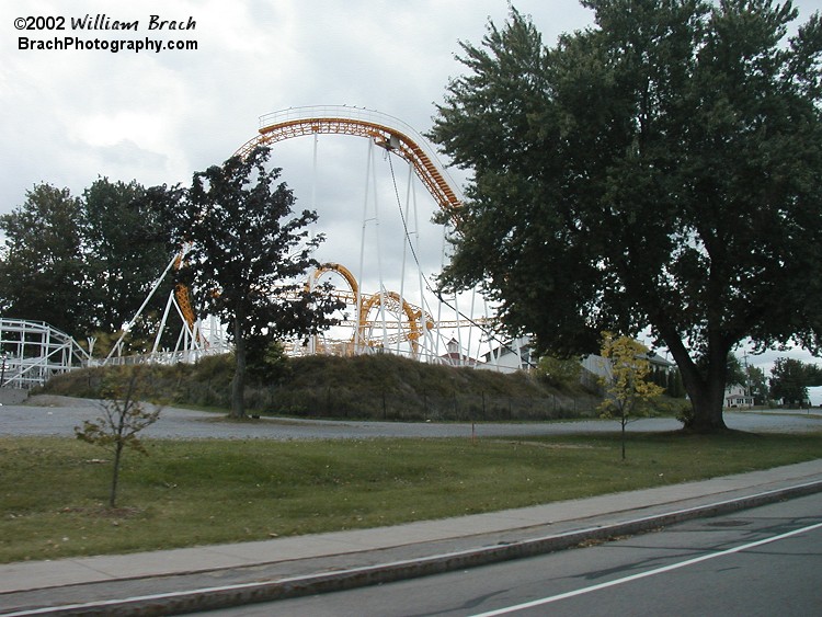 Seen from the road outside the park.  Special Thanks go out to Robb Alvey of Theme Park Review for allowing me to use the photo he took of the Quantum Loop logo.