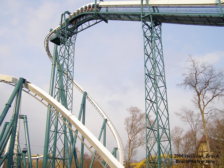 The lift hill and most of the first drop.  Notice the supports on th elift hill.  Alpengeist is the ONLY Bolliger & Mabillard (B&M) coaster that has this kind of supports on th elift hill.