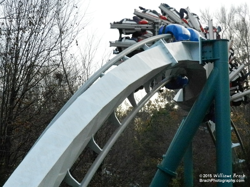 Alpengeist train running through the Zero-G Roll.