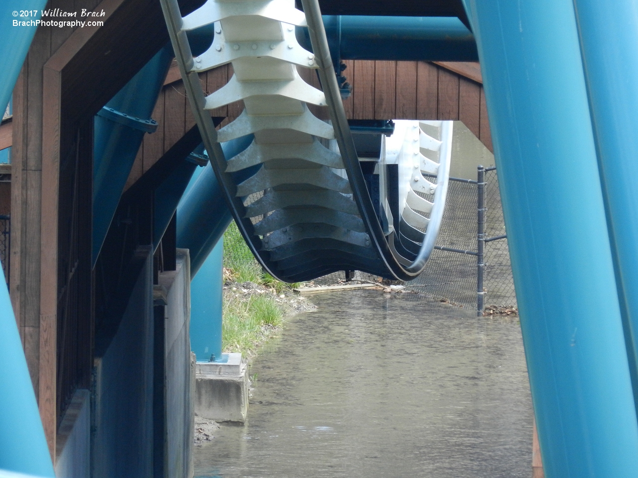 This tunnel used to be the home of the onride camera that would take pictures of guests riding and you would have the opportunity to purchase your photo after the ride.