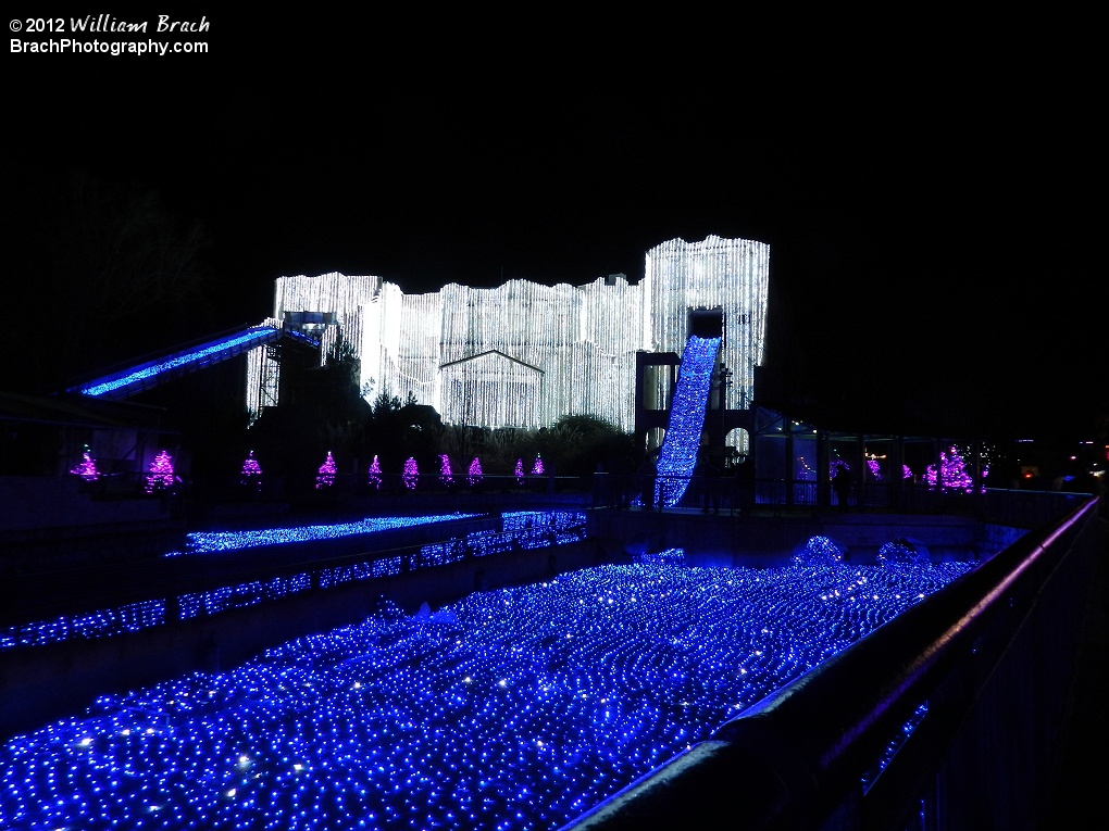 Beautiful shot of the Polar Pathway at Christmas Town.