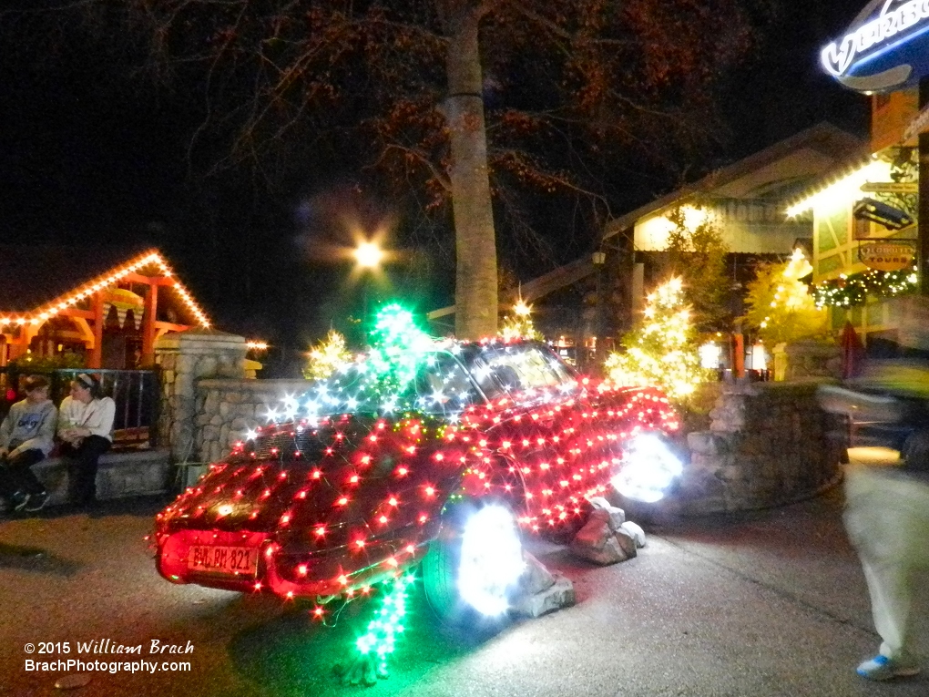 The Verbolten Porsche all lit up.