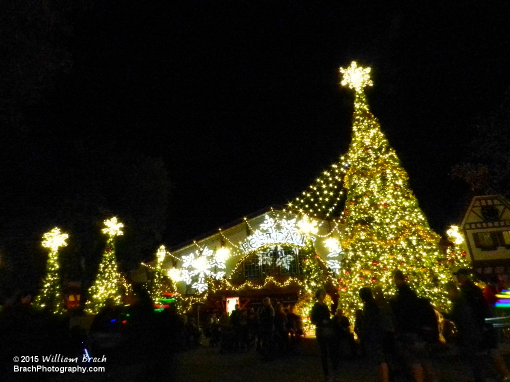 The stage for O' Tannenbaum outside of Das Festhaus.