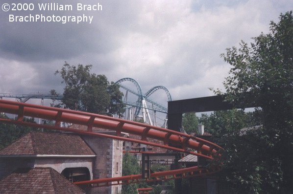 Here we see Drachen Fire's Cobra Roll element behind The Big Bad Wolf.  Drachen Fire was demolished in 2002, Big Bad Wolf was demolished in 2009.