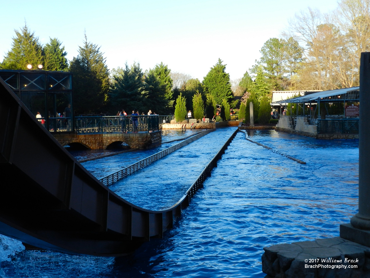 Looking towards the splash area from behind the drop.