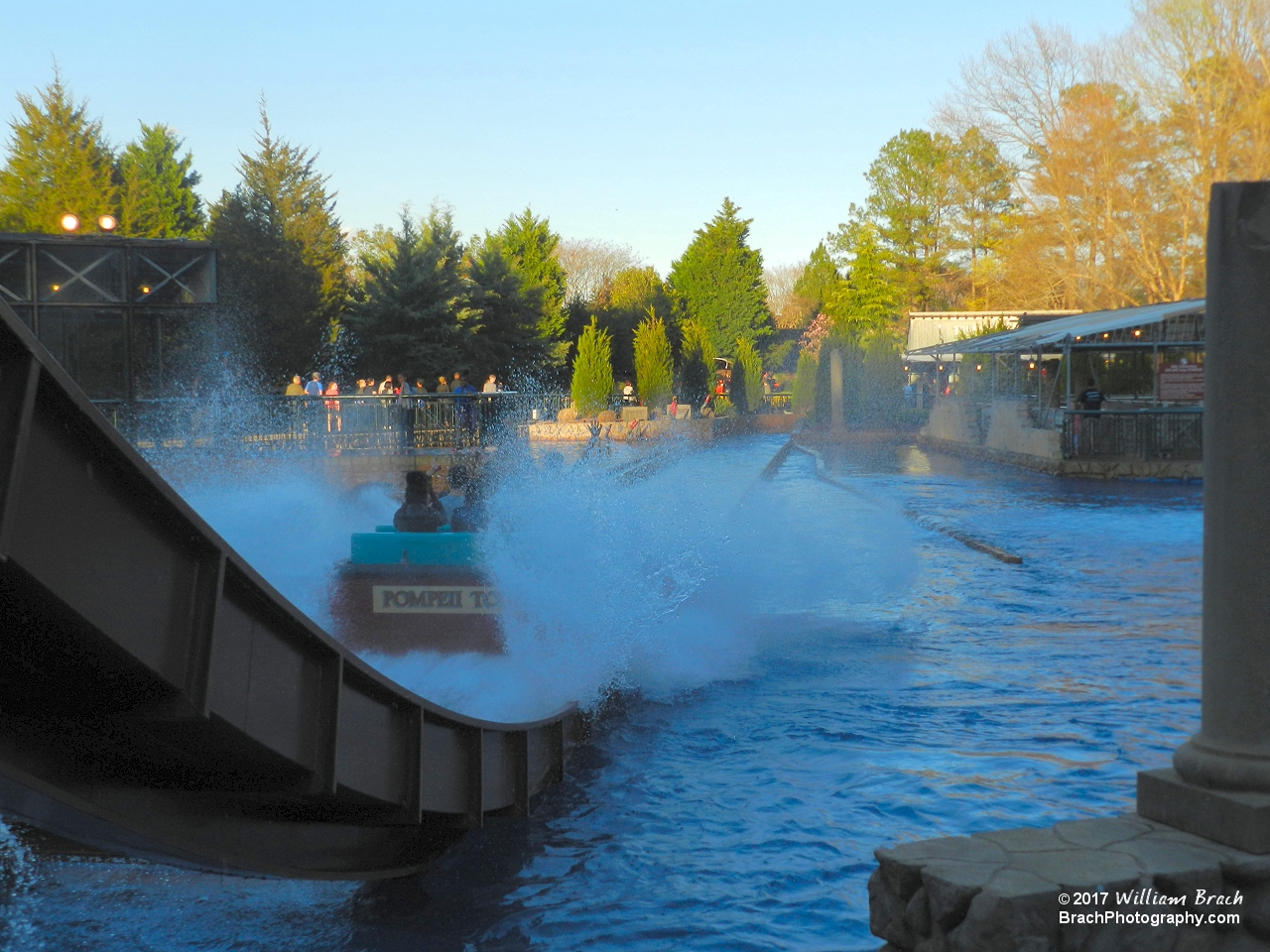 Escape from Pompeii boat in the splash pool.