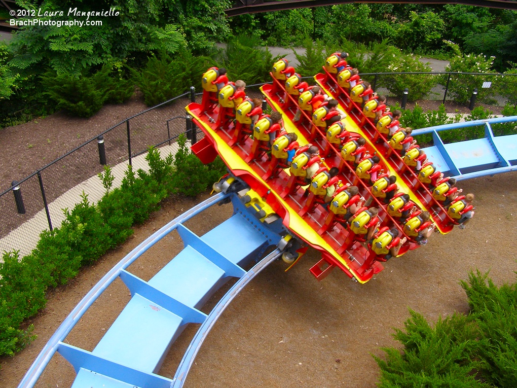 Griffon train headed to the lift hill.