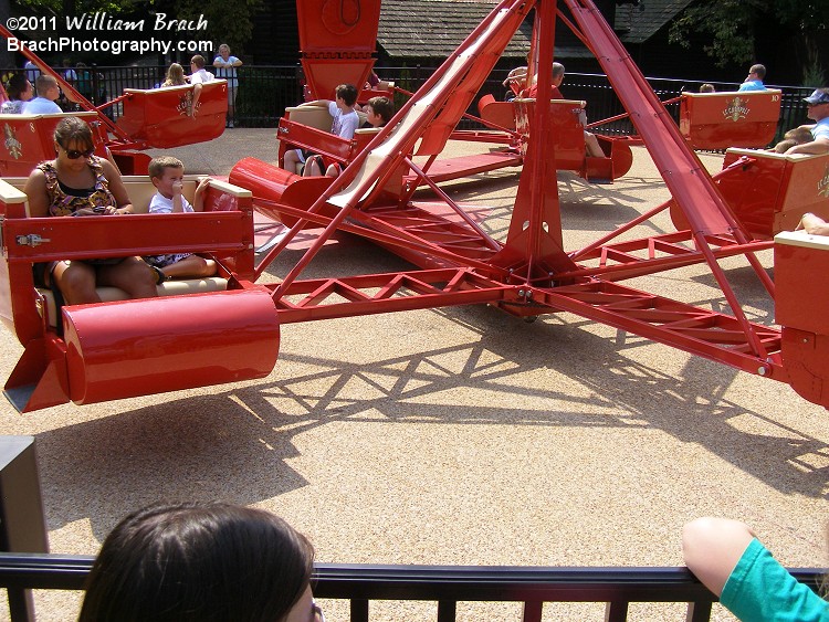 Le Catapult was also repainted to give park goers the feeling of a new rie in the park.