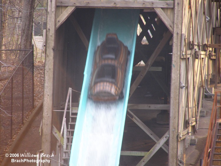 Le Scoot is the log flume ride that Busch Gardens has.