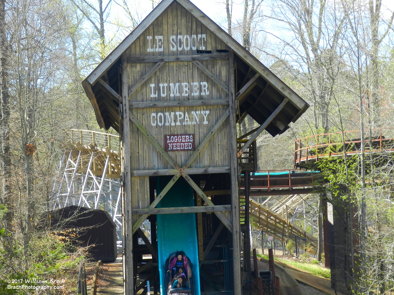 Renovated final drop shed.  Busch Gardens invested a good amount of money and time into restoring this classic attraction.