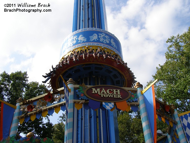 I have to hand it to Busch Gardens for the theming.  They did a nice job with the German theming for Mach Tower.