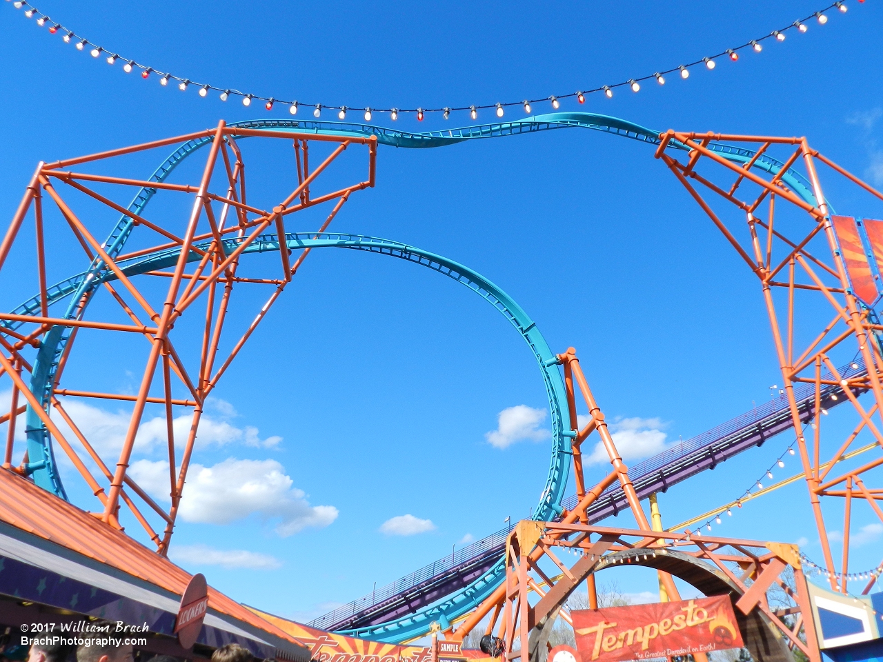 Located in the Fiesta Italia section of the park, Tempesto offers a dare-devil thrill for everyone!