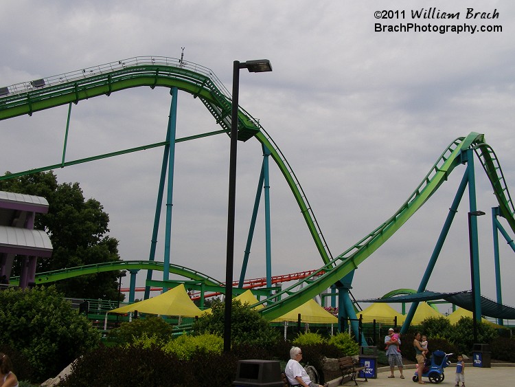 Hydra: The Revenge was new at Dorney Park for the 2005 season.  This floorless coaster was the first ever coaster to feature an inversion before the lift hill.  Hydra: The Revenge replaced Hercules - a wooden coaster.