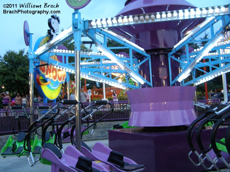 Linus Launcher - NEW ride at Dorney Park for 2011!