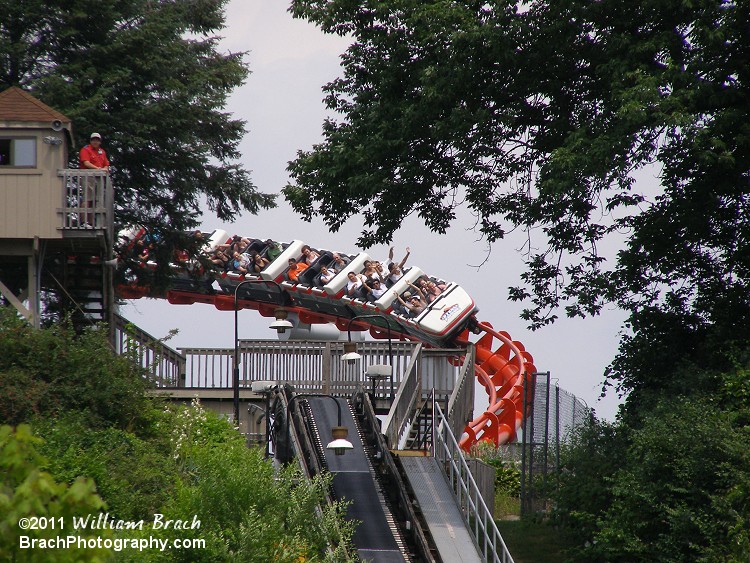 Steel Force train turning around and headed back towards the station.