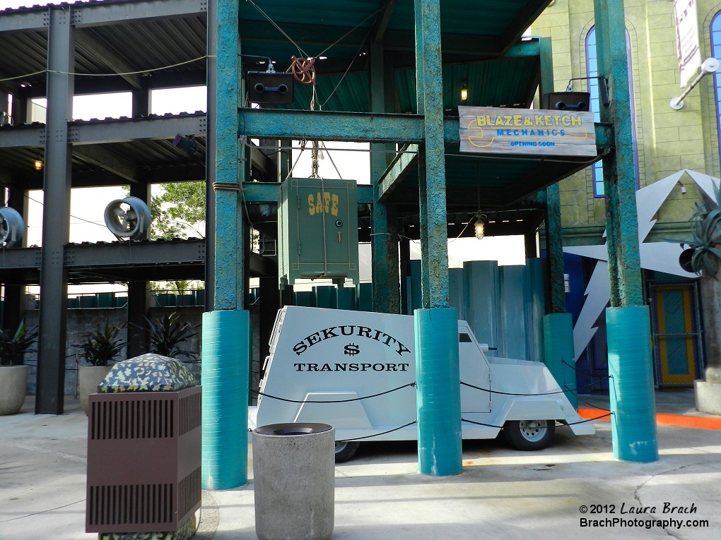 Theming in the Doctor Doom's Fearfall area.