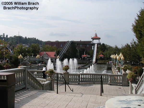 Overview of the Lost Kennywood section of the park.