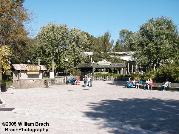 Entrance to Avalanche is just to the left of the Safari Snacks (gone as of the 2010 season).